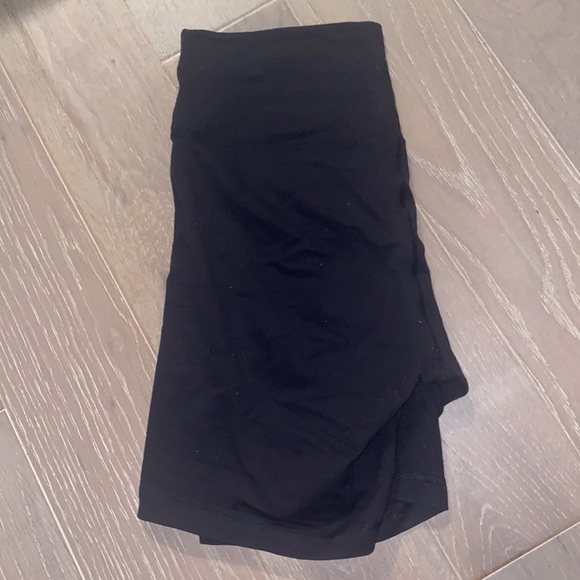 Black biker shorts - Picture 2 of 4